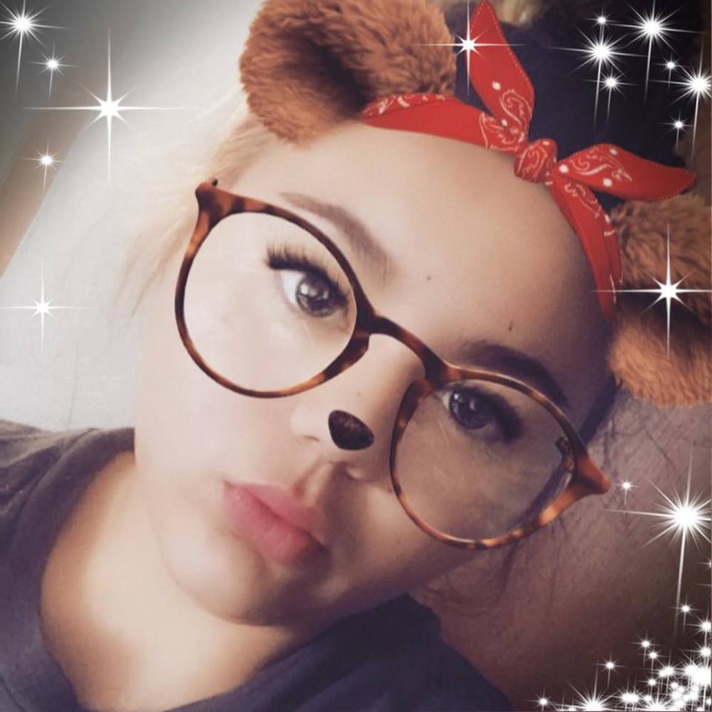 Meet your Posher, Dani